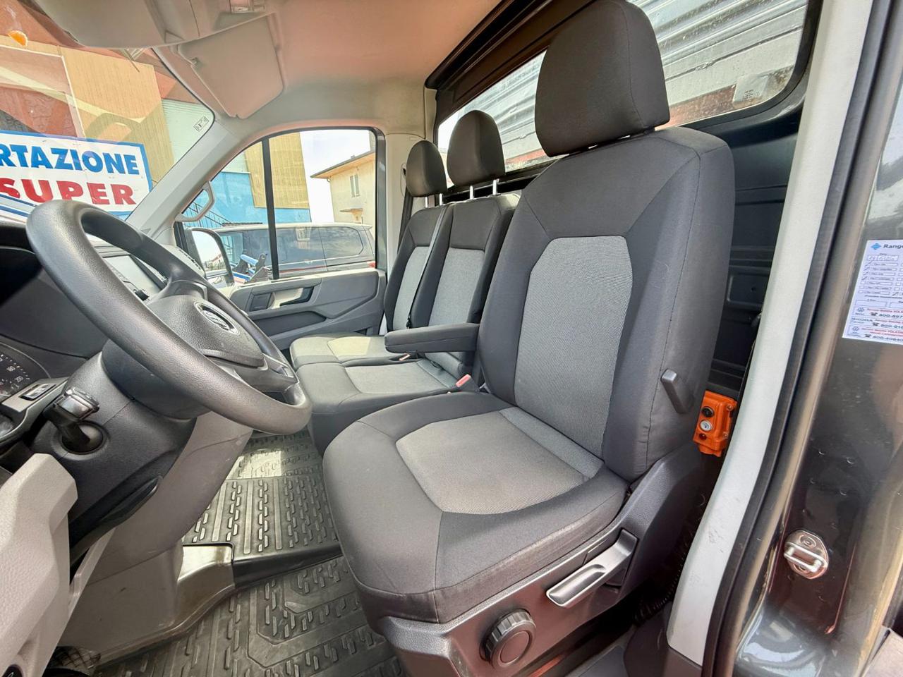 VOLKSWAGEN CRAFTER  2.0 TDI - 7