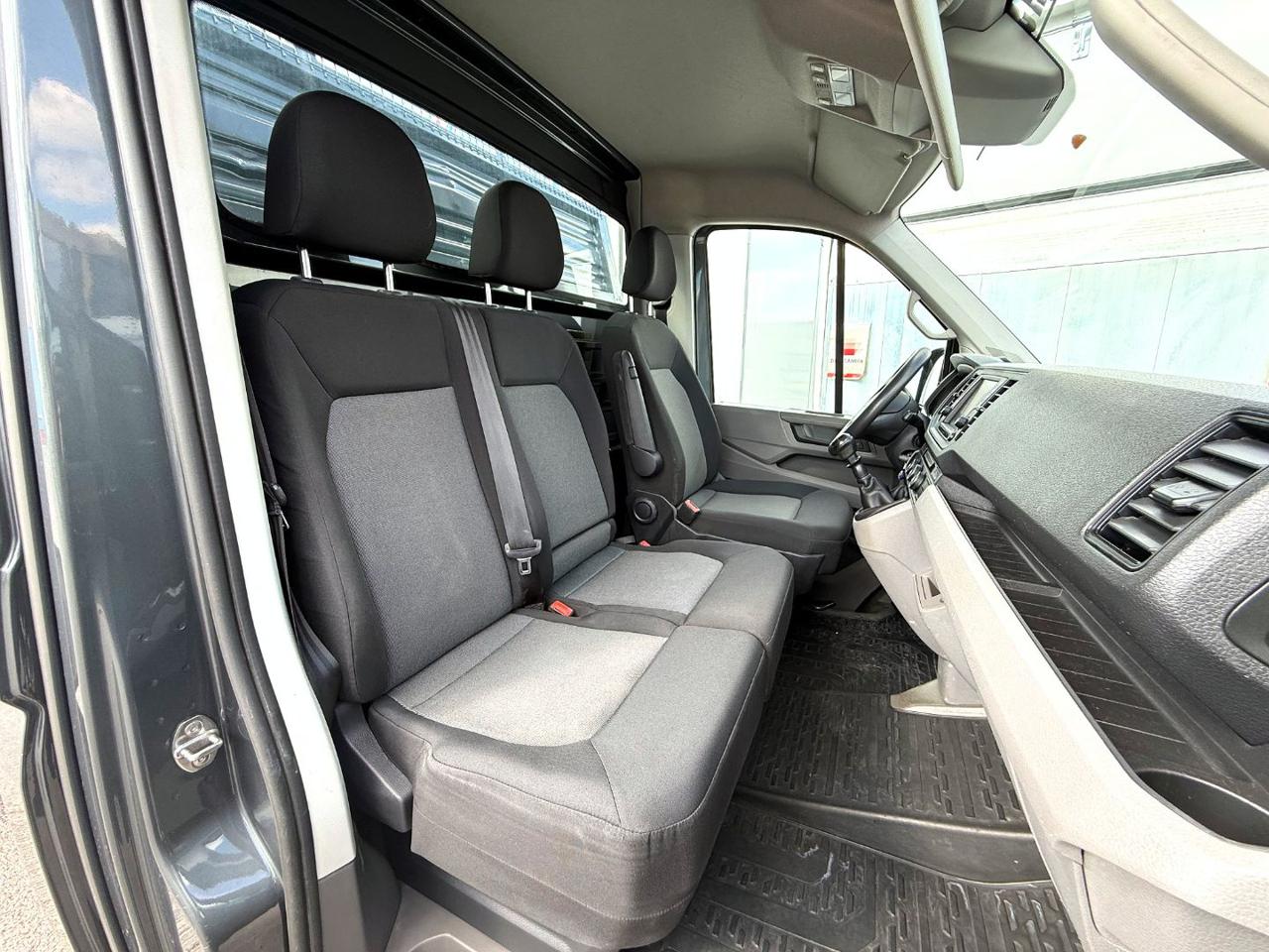 VOLKSWAGEN CRAFTER  2.0 TDI - 9