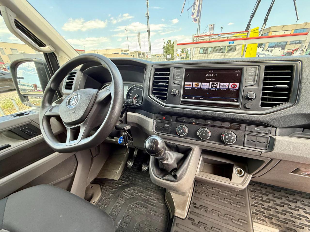 VOLKSWAGEN CRAFTER  2.0 TDI - 9