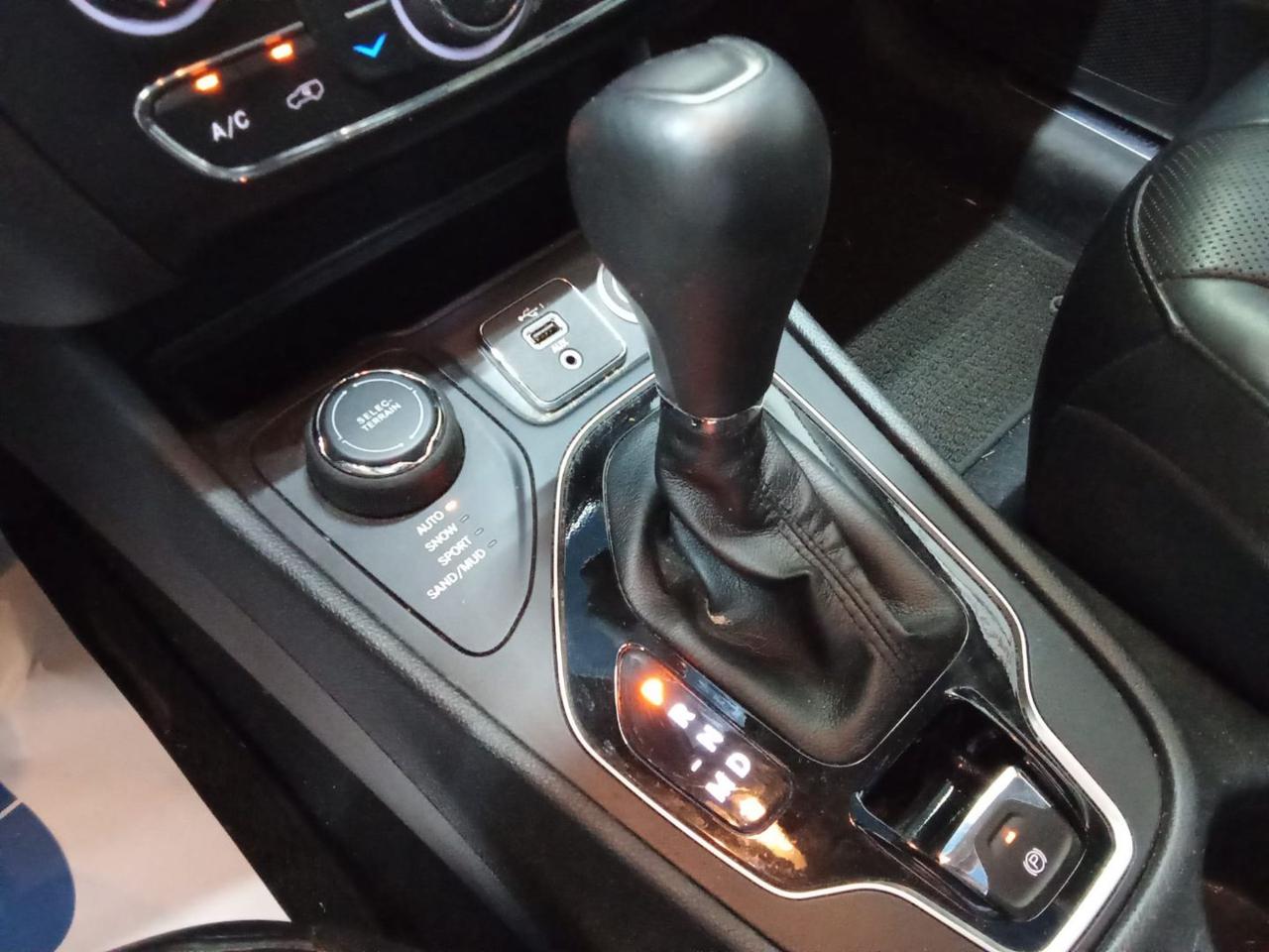 JEEP Cherokee 2.2 Mjt AWD Active Drive I Overland Tetto apribile - 17