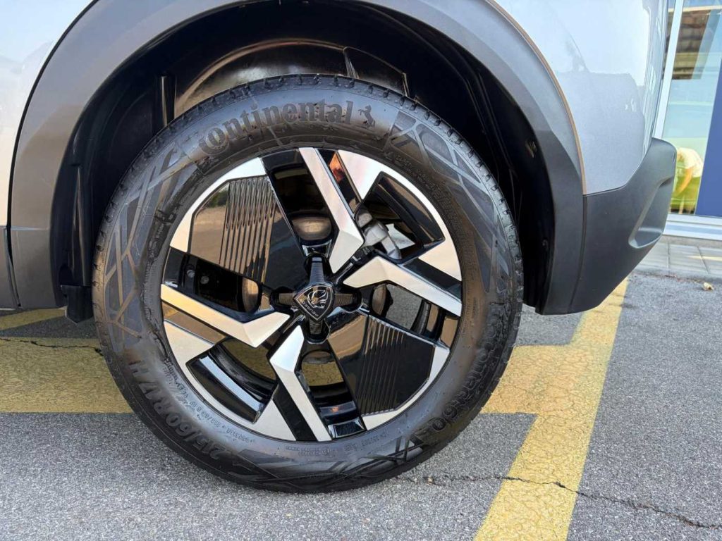 PEUGEOT 2008 1.2 hybrid GT 145cv e-dcs6 - 10
