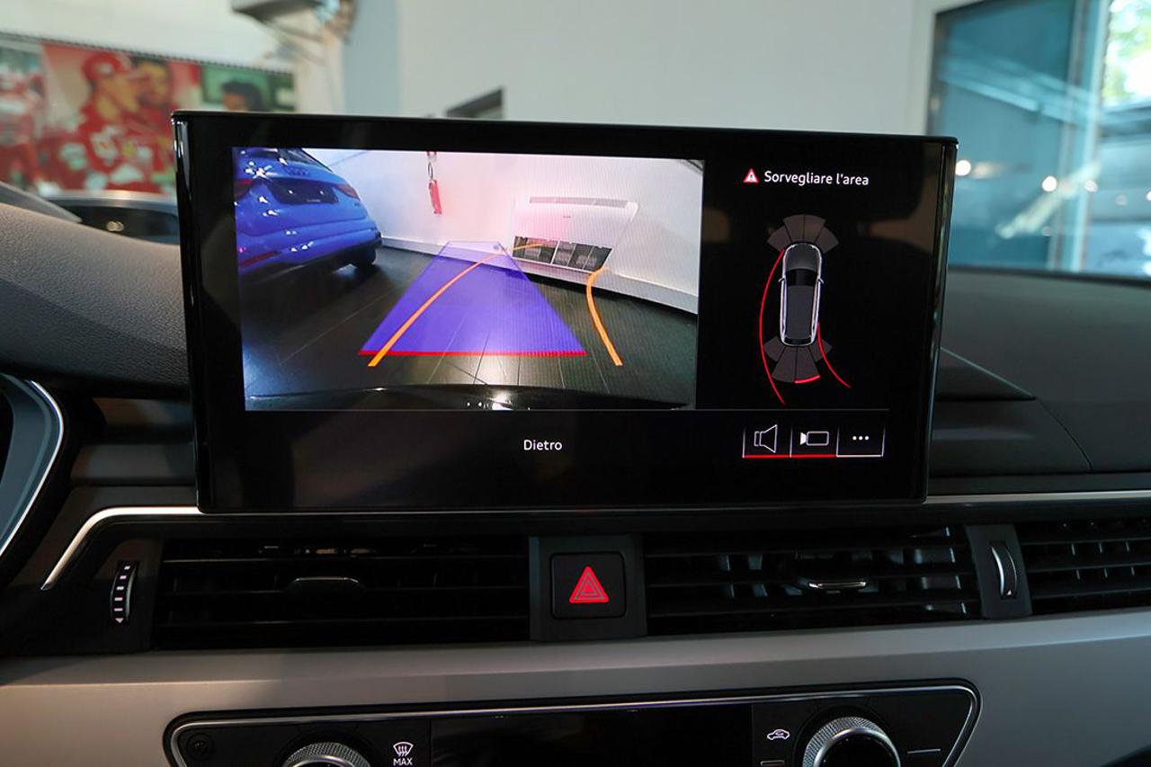 AUDI A4 35 TDI Avant S-Tronic S-Line - 25