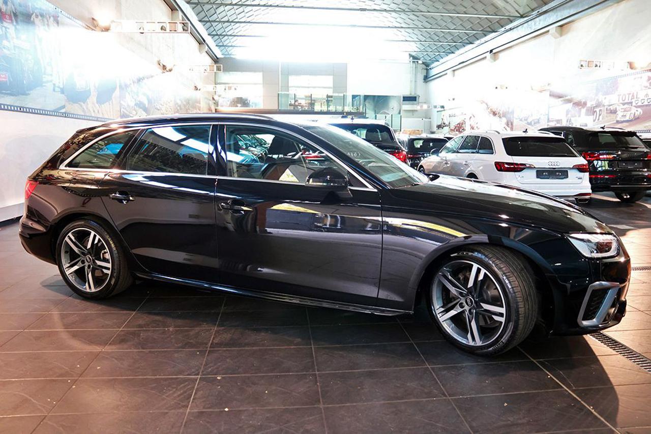 AUDI A4 35 TDI Avant S-Tronic S-Line - 10