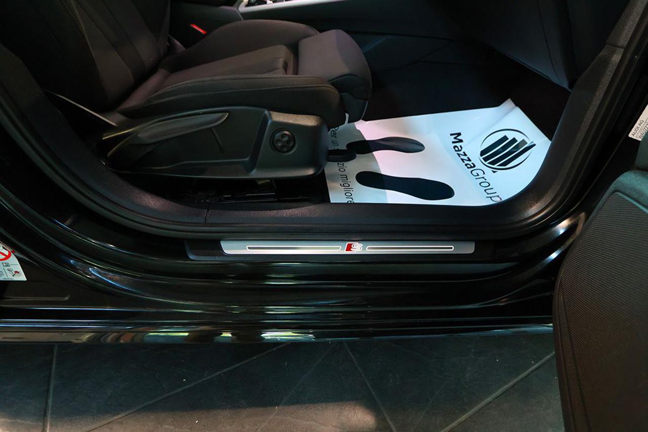 AUDI A4 35 TDI Avant S-Tronic S-Line - 41