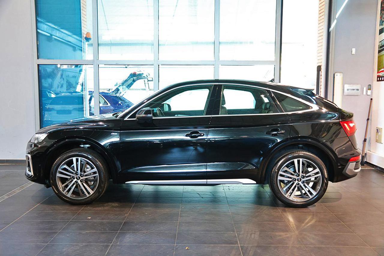 AUDI Q5 40 TDI Sportback Quattro S-Tronic S-Line Plus - 3