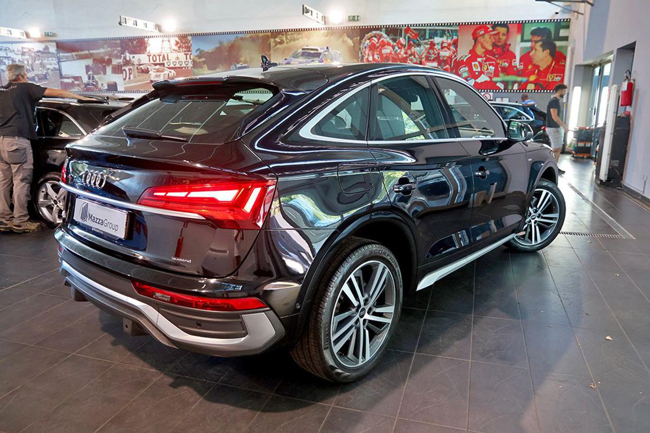 AUDI Q5 40 TDI Sportback Quattro S-Tronic S-Line Plus - 9