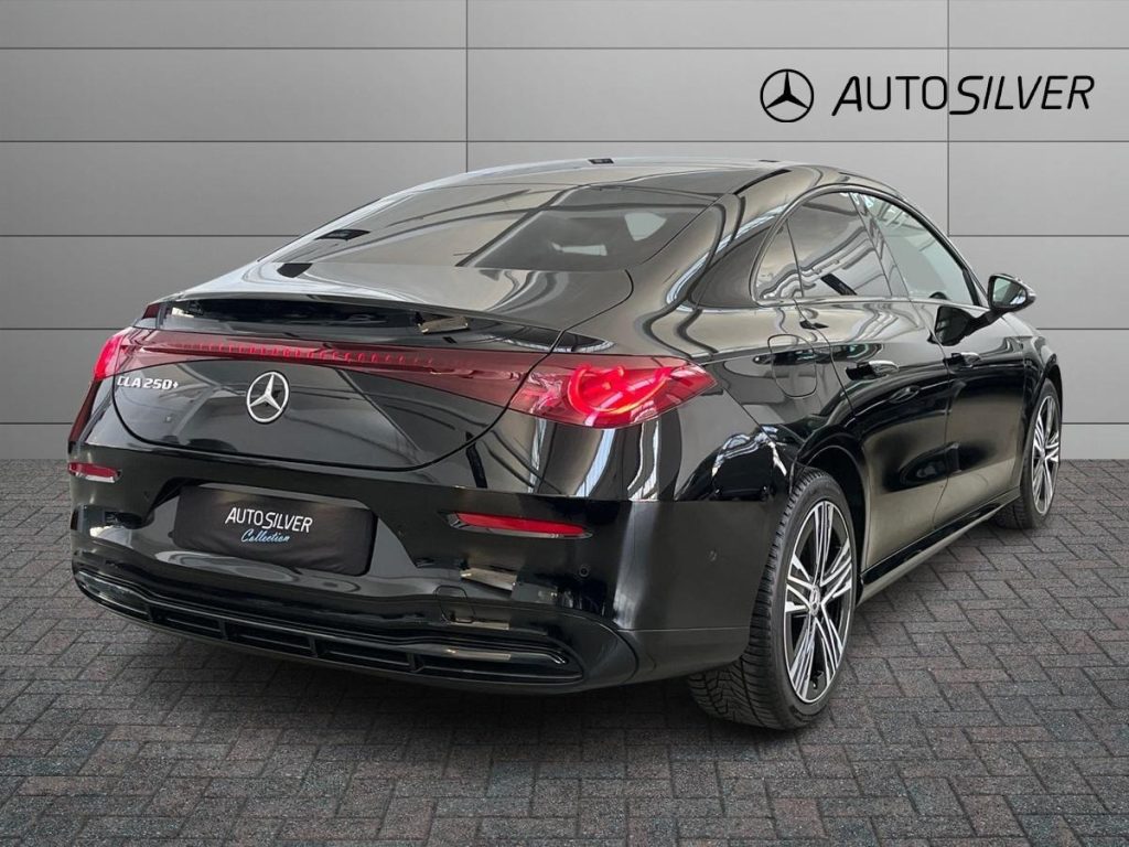 MERCEDES-BENZ CLA 250 + EQ Advanced Plus - 2