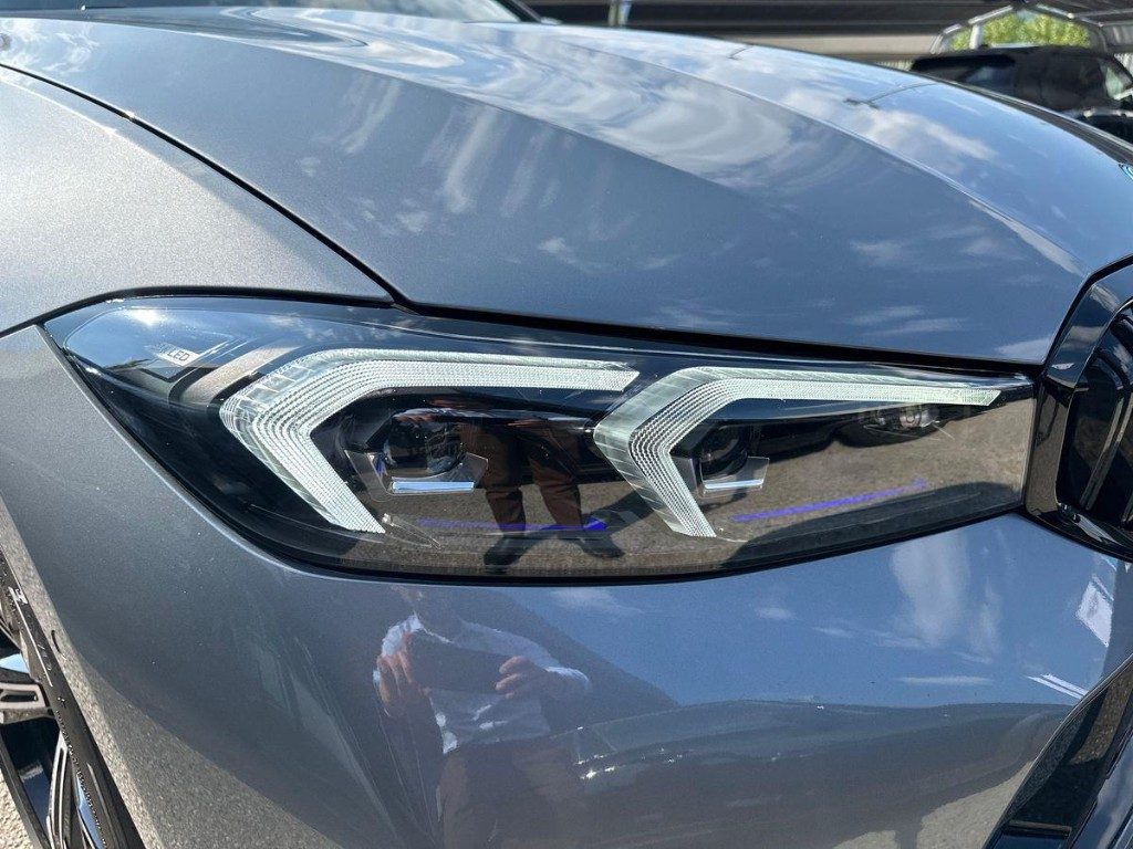BMW 330 e xDrive Touring Msport Pro Aut. - 6