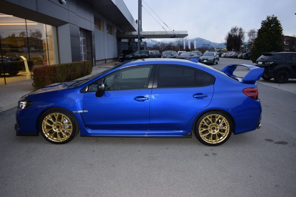 SUBARU WRX STI 2.5 300cv WRX STI LEGENDARY EDITION 37/55 - 39