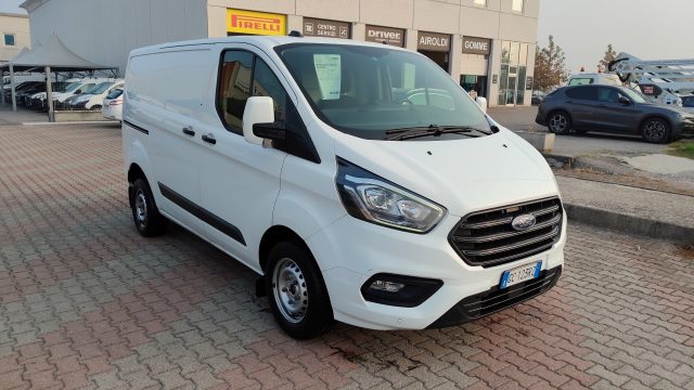 FORD Transit Custom Bianco pastello