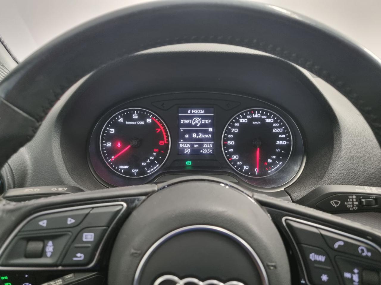 AUDI Q2 1.0 TFSI Business - 6