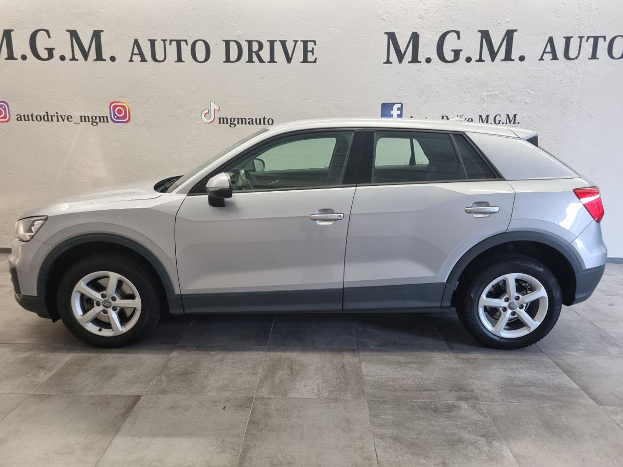 AUDI Q2 1.0 TFSI Business - 2