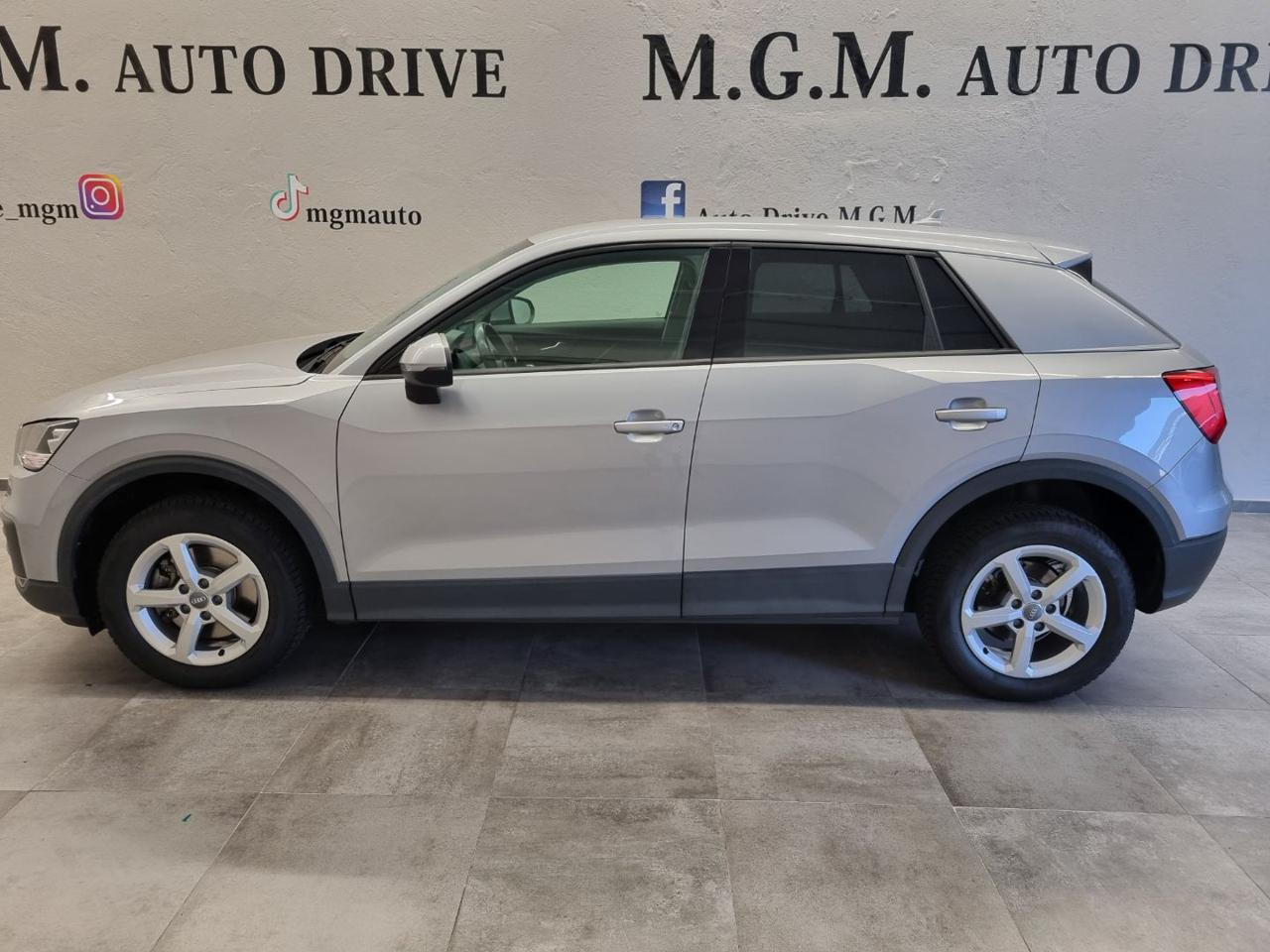 AUDI Q2 1.0 TFSI Business - 2