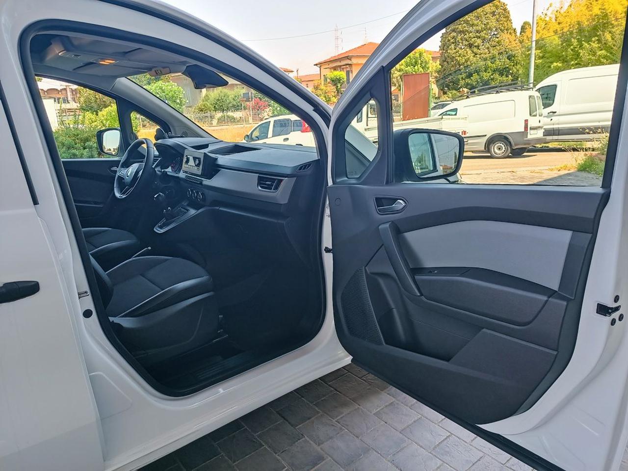 RENAULT Kangoo 1.3 TCe 100 CV Van Edition One - 11