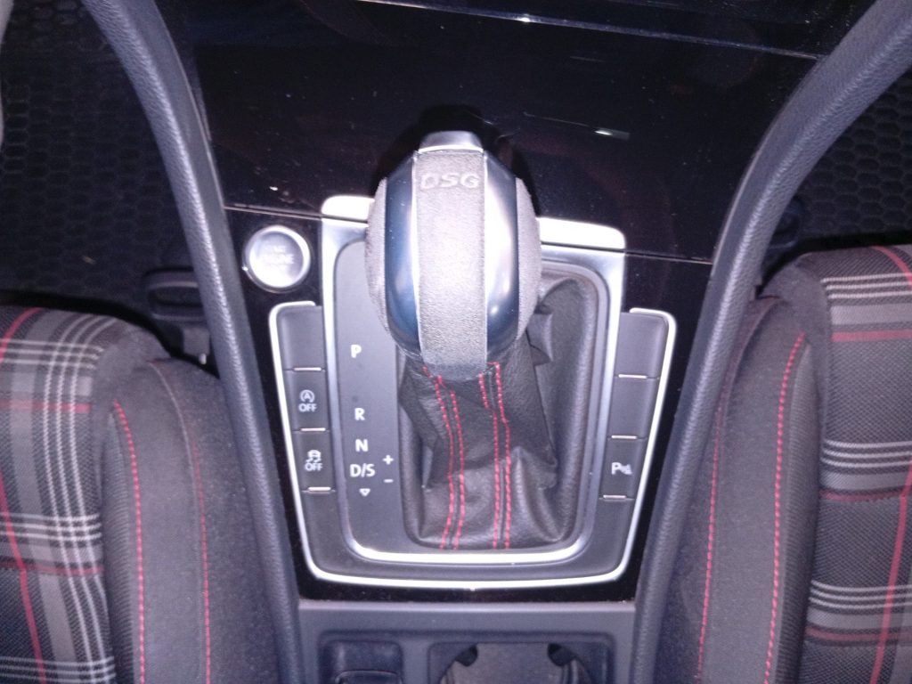 VOLKSWAGEN Golf GT 2.0 TSI DSG GTI Performance BMT - 15