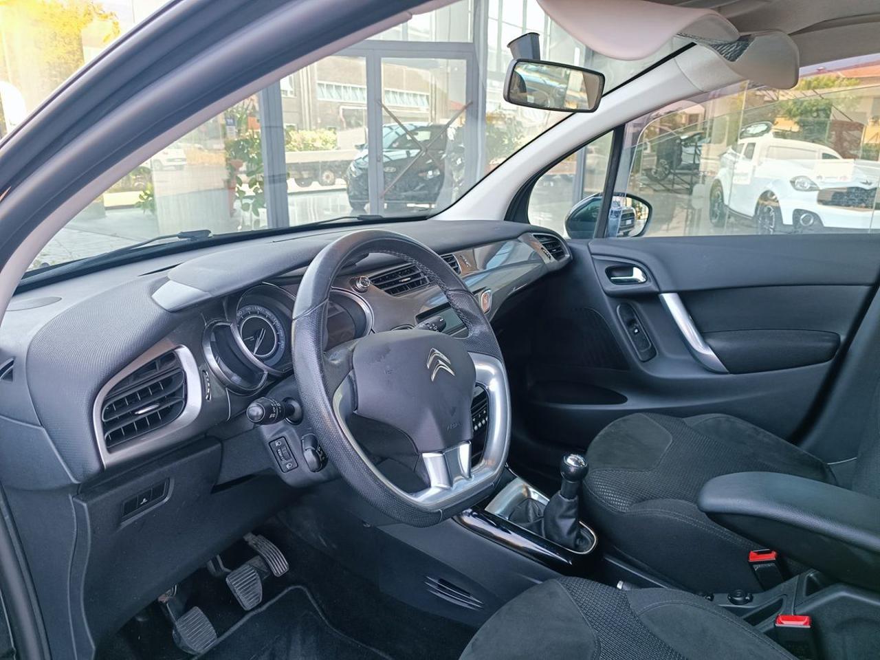 CITROEN C3 1.4 HDi 70 Exclusive - 5