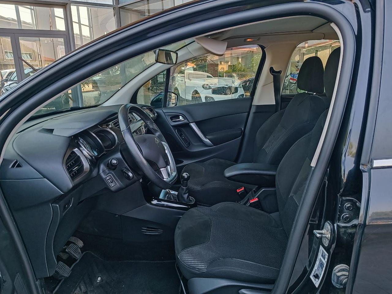 CITROEN C3 1.4 HDi 70 Exclusive - 4