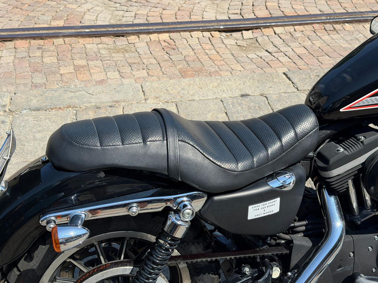 HARLEY-DAVIDSON 883 Sportster R XL 883 R - 10