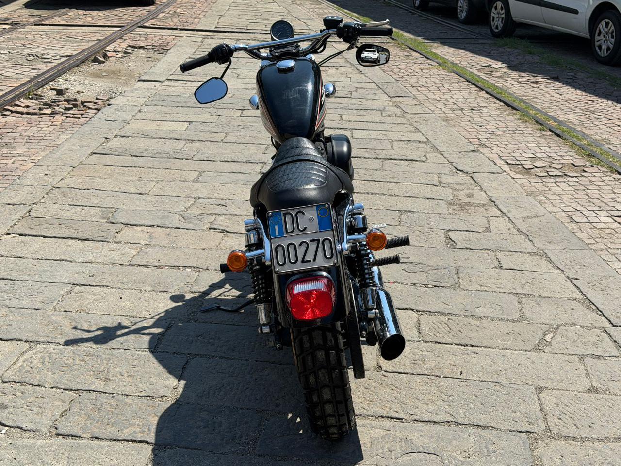 HARLEY-DAVIDSON 883 Sportster R XL 883 R - 6