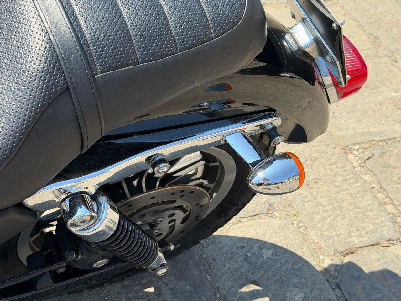 HARLEY-DAVIDSON 883 Sportster R XL 883 R - 19