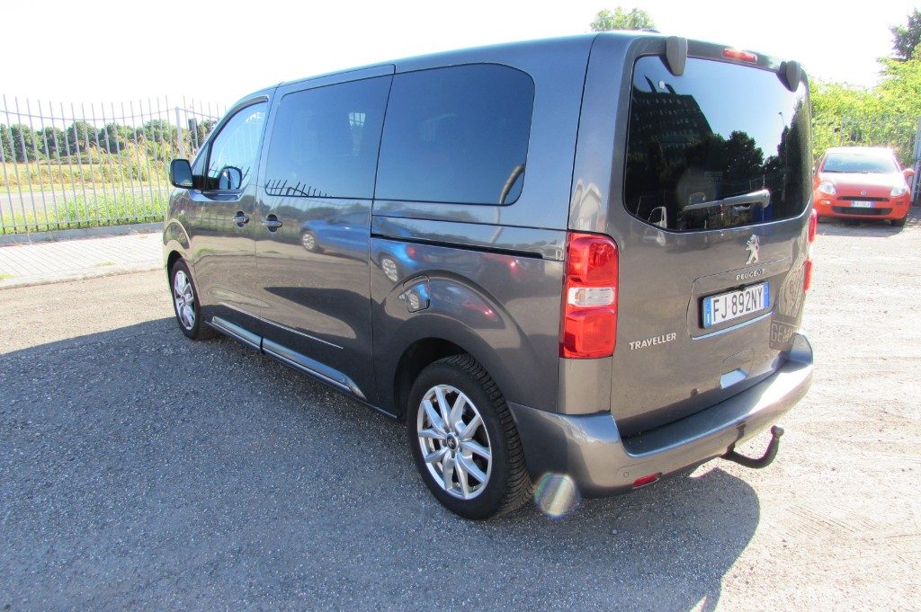 PEUGEOT Traveller 2.0 BlueHDi 150 S&S Allure GANCIO TRAINO - 4
