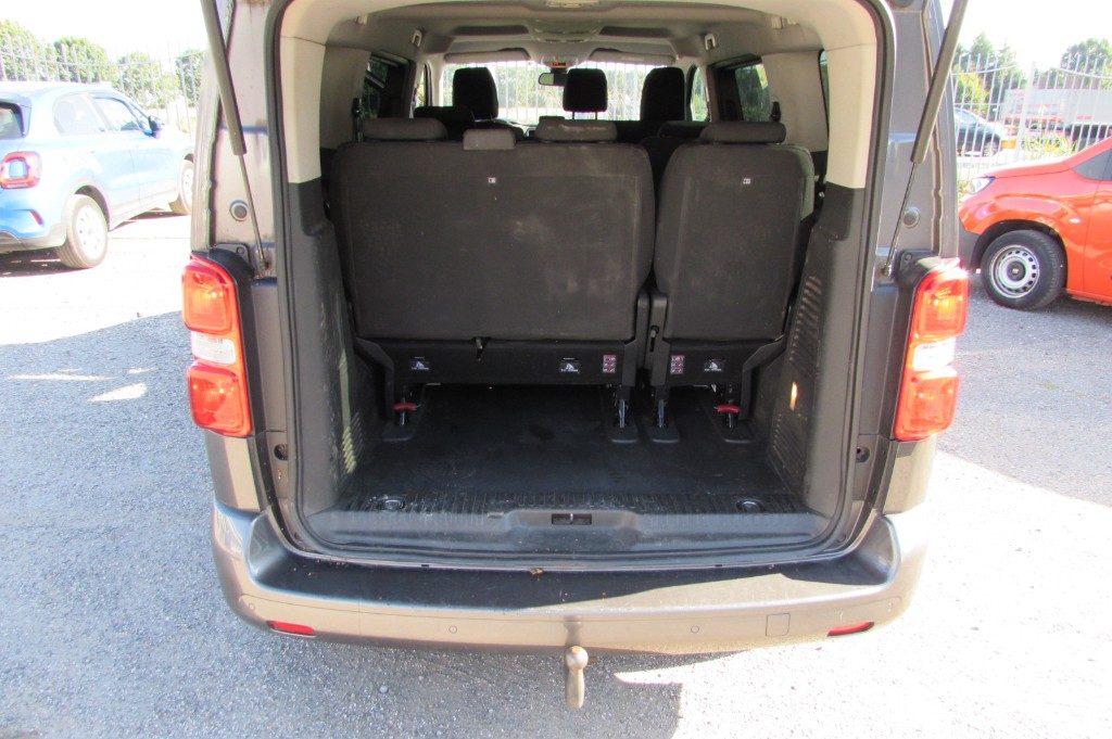 PEUGEOT Traveller 2.0 BlueHDi 150 S&S Allure GANCIO TRAINO - 14