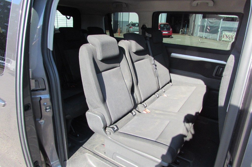 PEUGEOT Traveller 2.0 BlueHDi 150 S&S Allure GANCIO TRAINO - 16