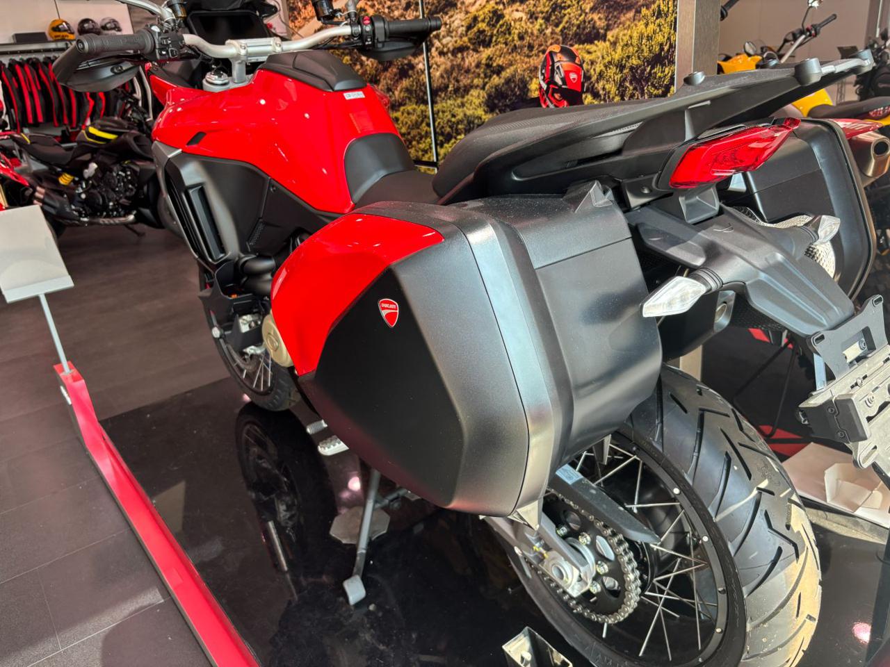 DUCATI Multistrada V4 S RED MY 2026 - 4