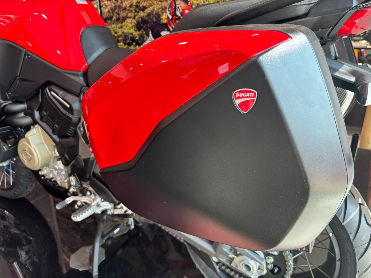 DUCATI Multistrada V4 S RED MY 2026 - 8