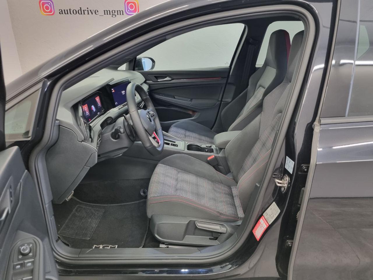 VOLKSWAGEN Golf 2.0 TSI DSG GTI - 6
