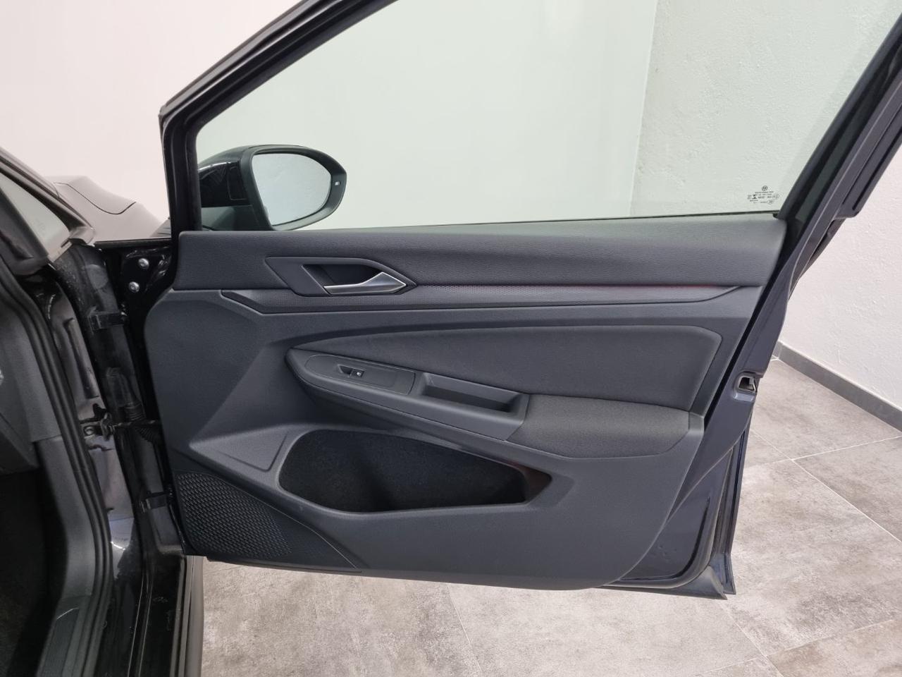 VOLKSWAGEN Golf 2.0 TSI DSG GTI - 26