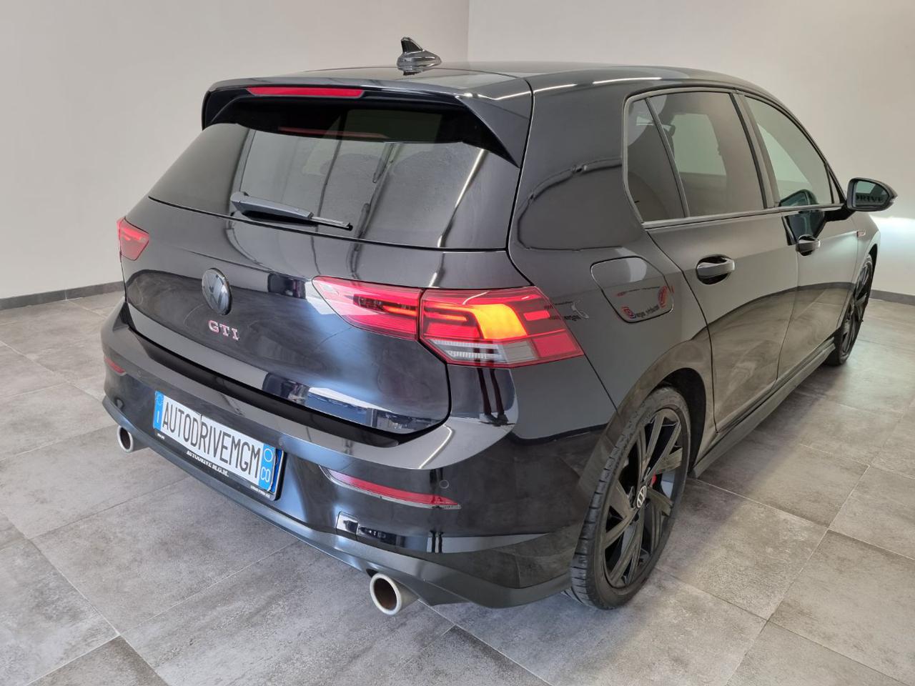 VOLKSWAGEN Golf 2.0 TSI DSG GTI - 9