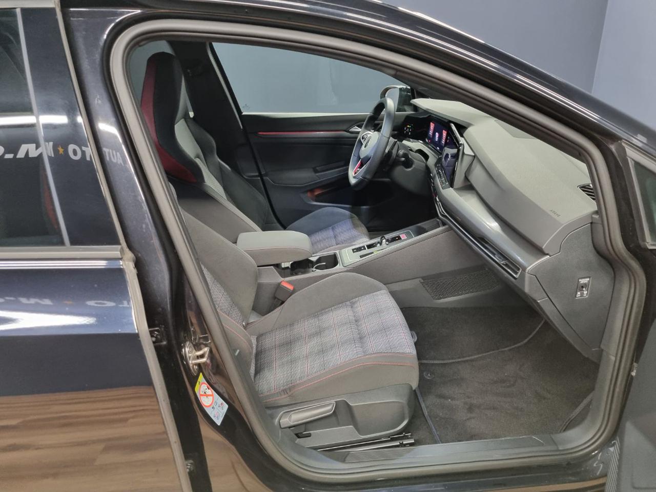 VOLKSWAGEN Golf GTI 2.0 TSI DSG - 12