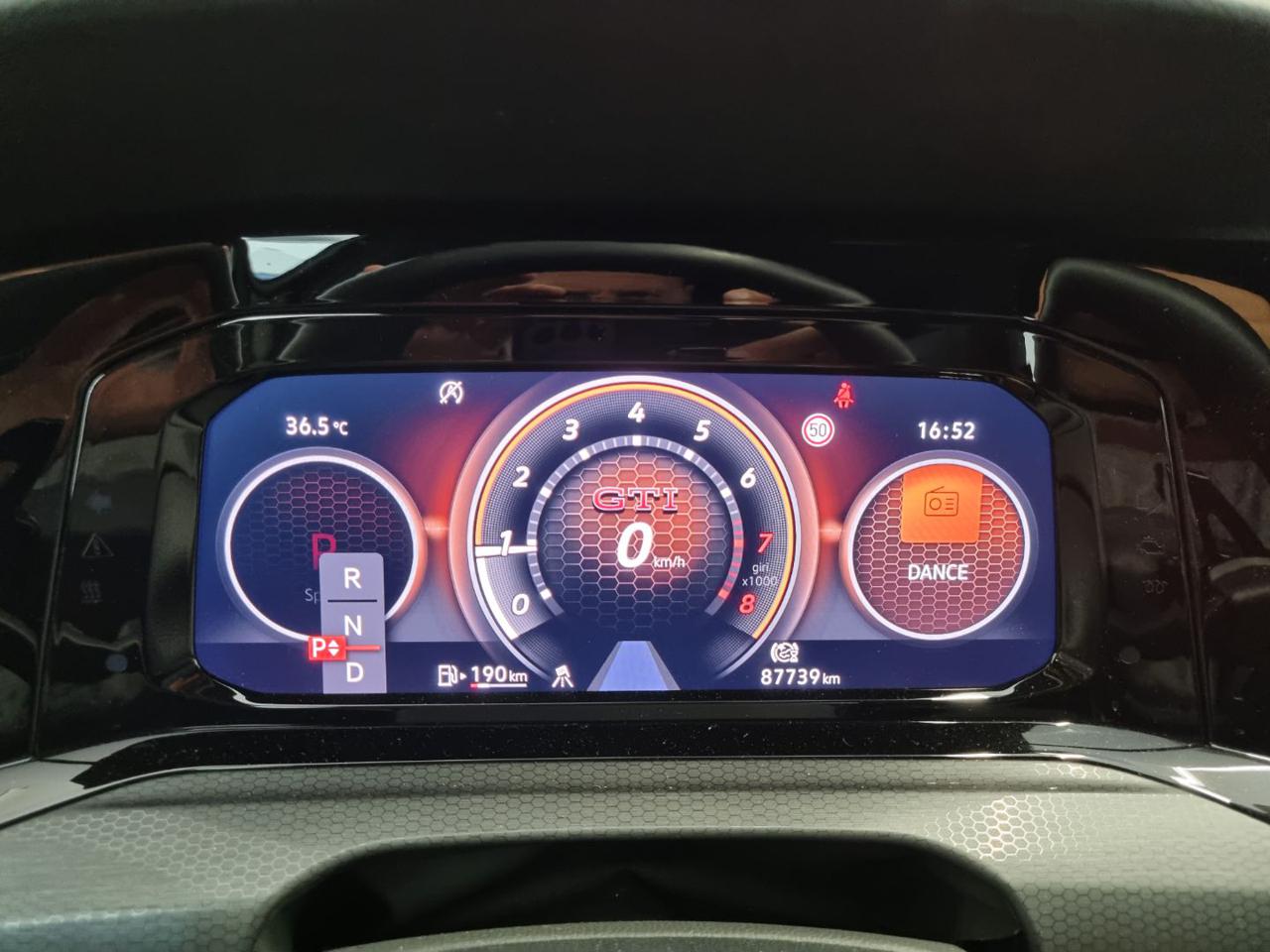 VOLKSWAGEN Golf 2.0 TSI DSG GTI - 6