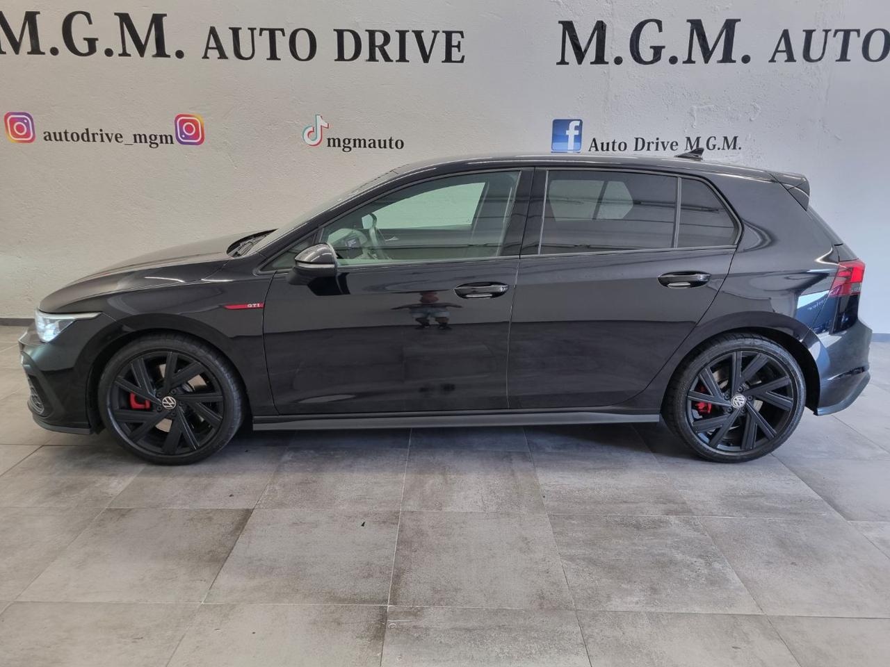 VOLKSWAGEN Golf 2.0 TSI DSG GTI - 2