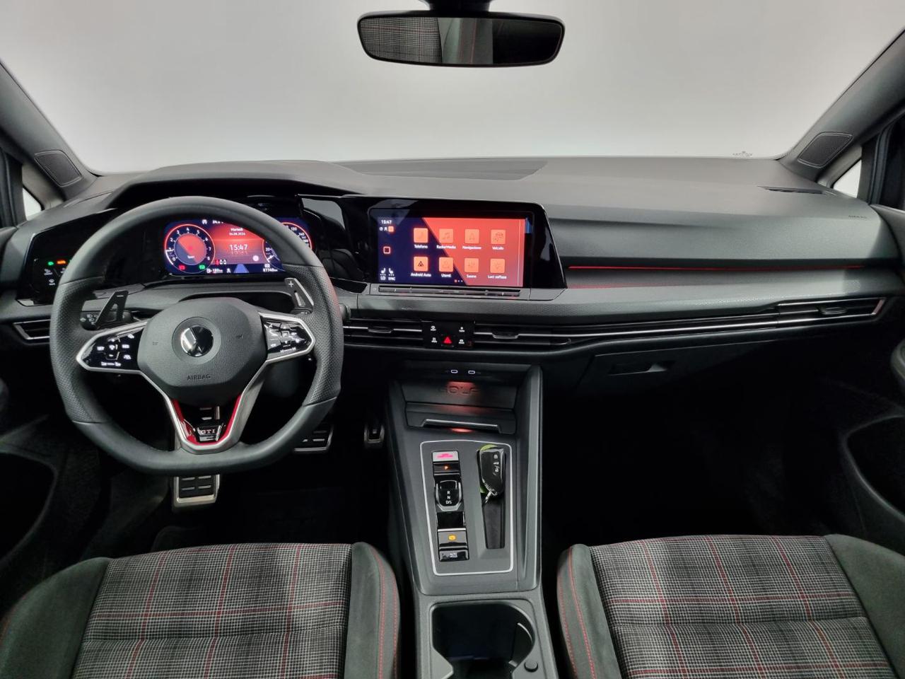 VOLKSWAGEN Golf 2.0 TSI DSG GTI - 11