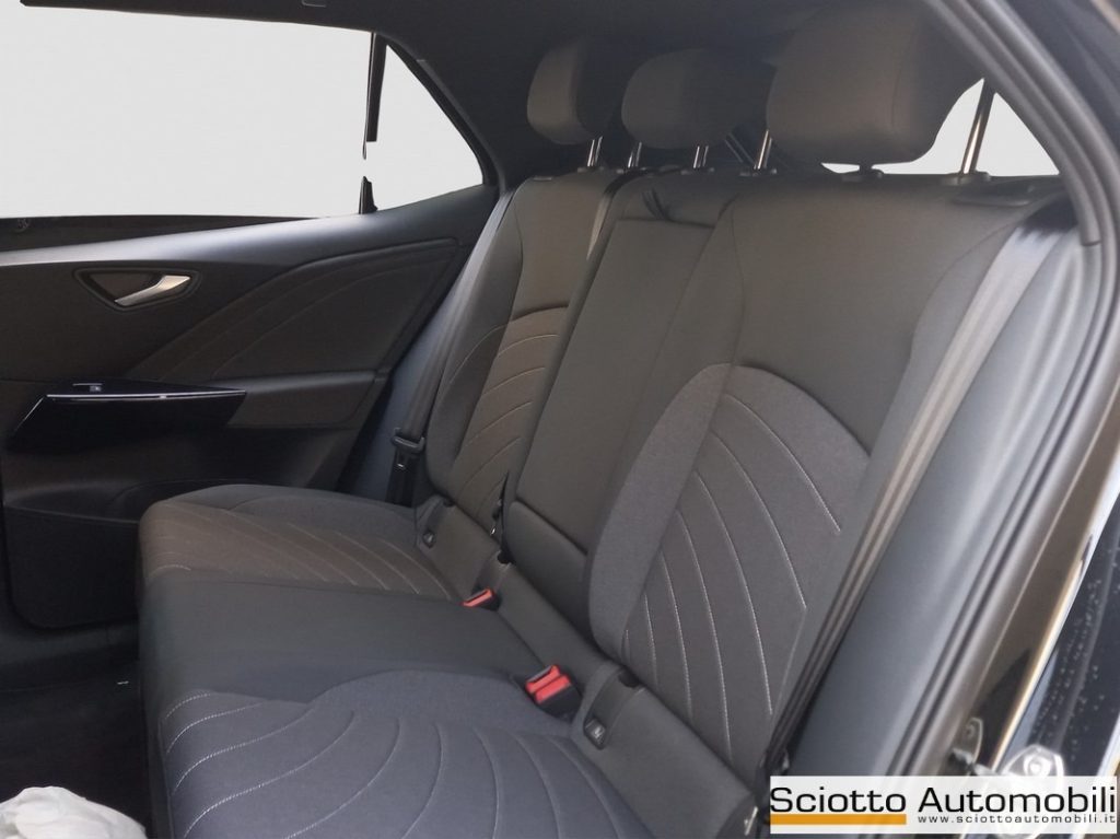 VOLKSWAGEN ID.3 Pure - 13