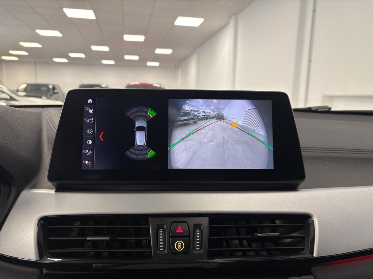 BMW X2 xDrive18d Advantage FARI LED - 15
