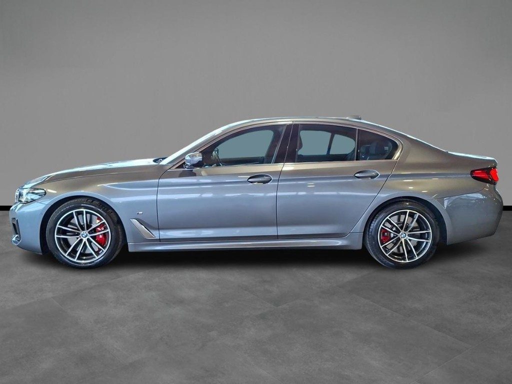 BMW 540 d 48V xDrive Msport Aut. + Tetto apr. - 3