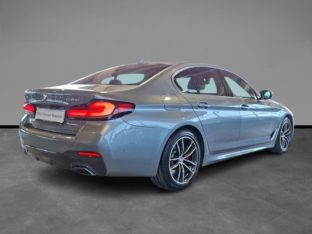 BMW 540 d 48V xDrive Msport Aut. + Tetto apr. - 17