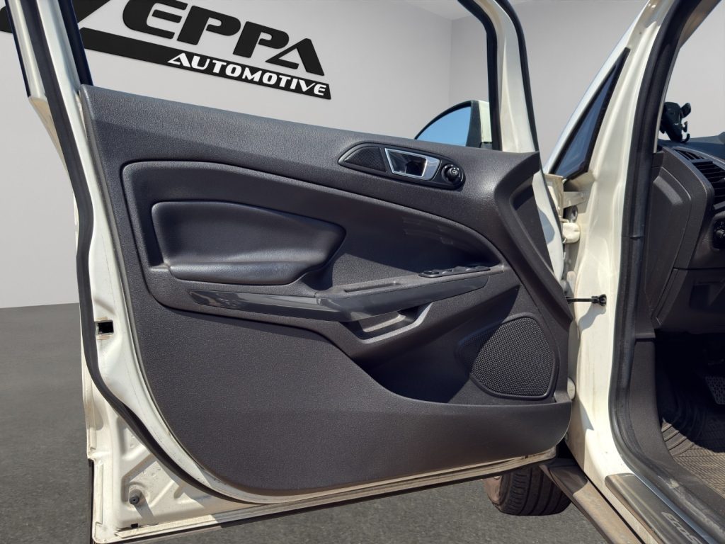 FORD EcoSport 1.5 TDCi 95 CV Titanium S - 12