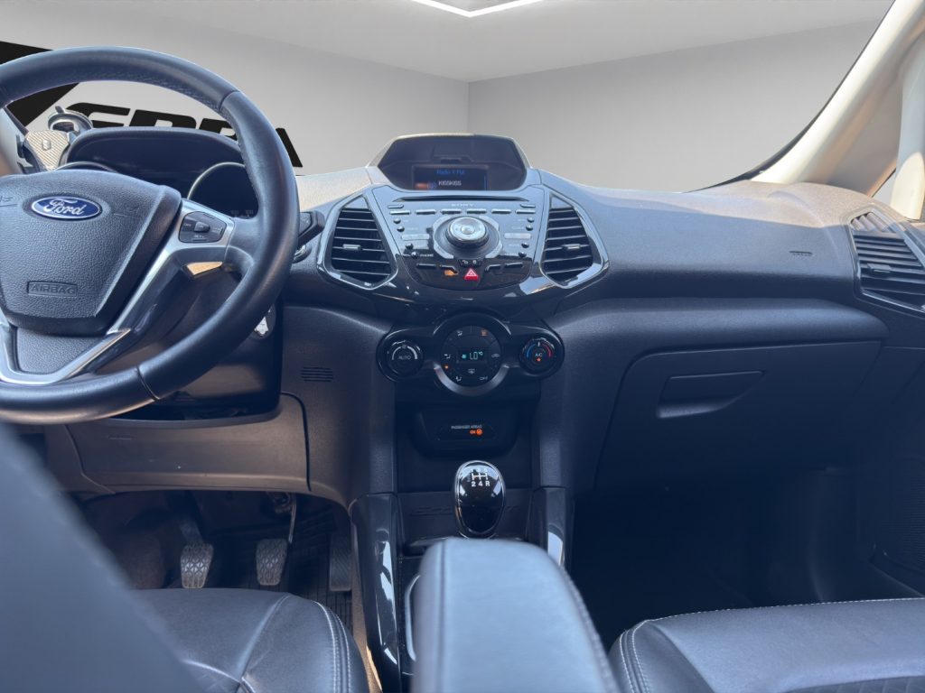 FORD EcoSport 1.5 TDCi 95 CV Titanium S - 14
