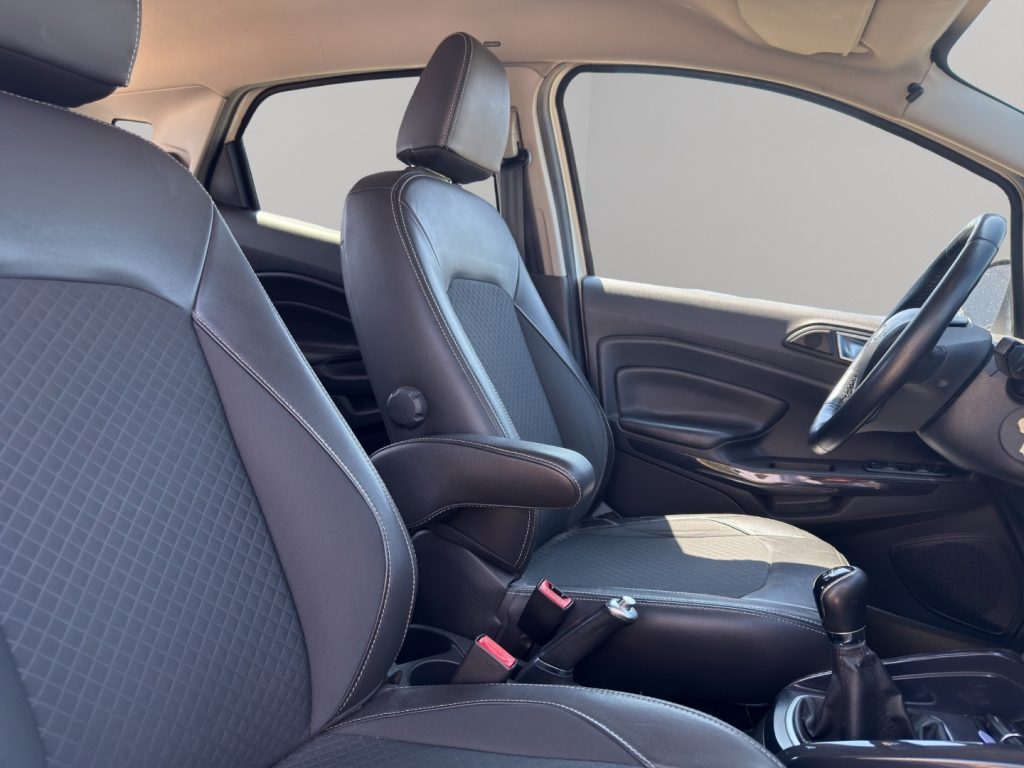 FORD EcoSport 1.5 TDCi 95 CV Titanium S - 18
