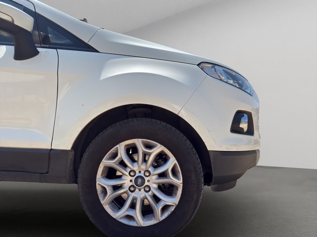 FORD EcoSport 1.5 TDCi 95 CV Titanium S - 23