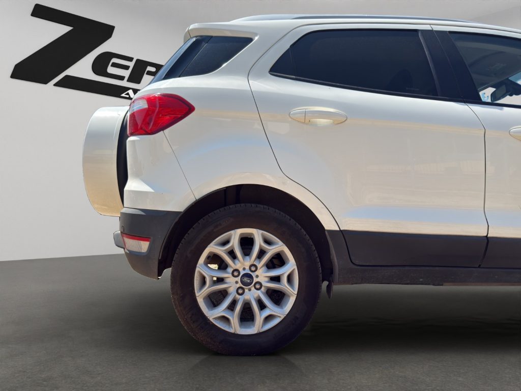 FORD EcoSport 1.5 TDCi 95 CV Titanium S - 25