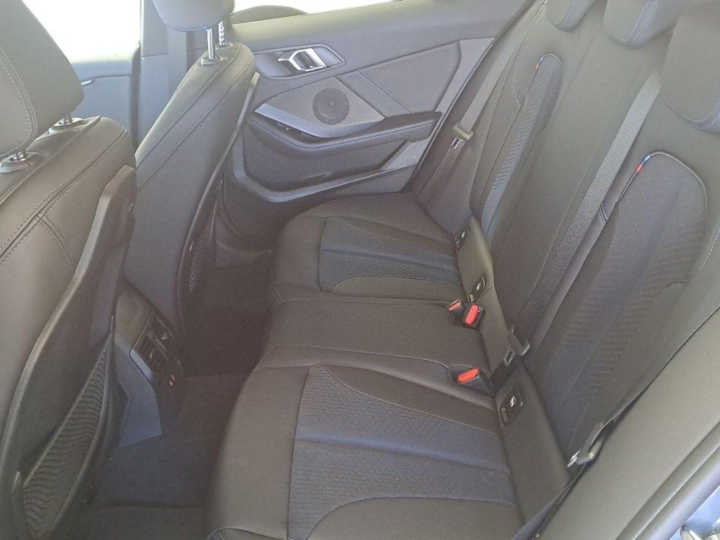 BMW 118 d 5p. Msport Aut. - 11