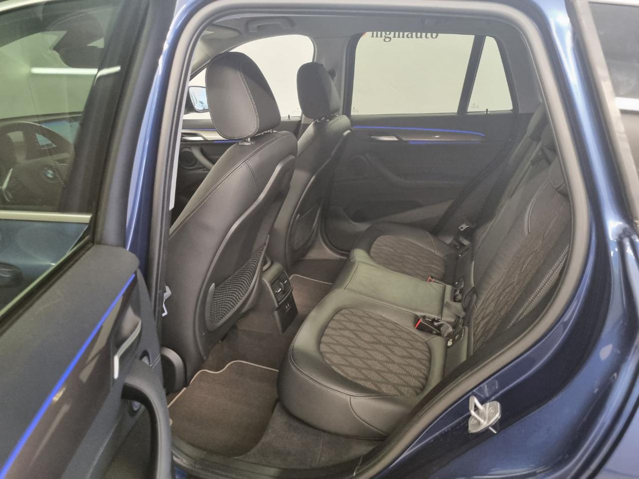 BMW X1 sDrive18d xLine Plus - 9
