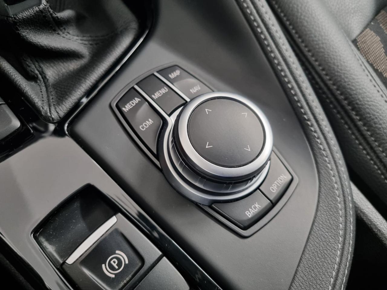 BMW X1 sDrive18d xLine Plus - 25