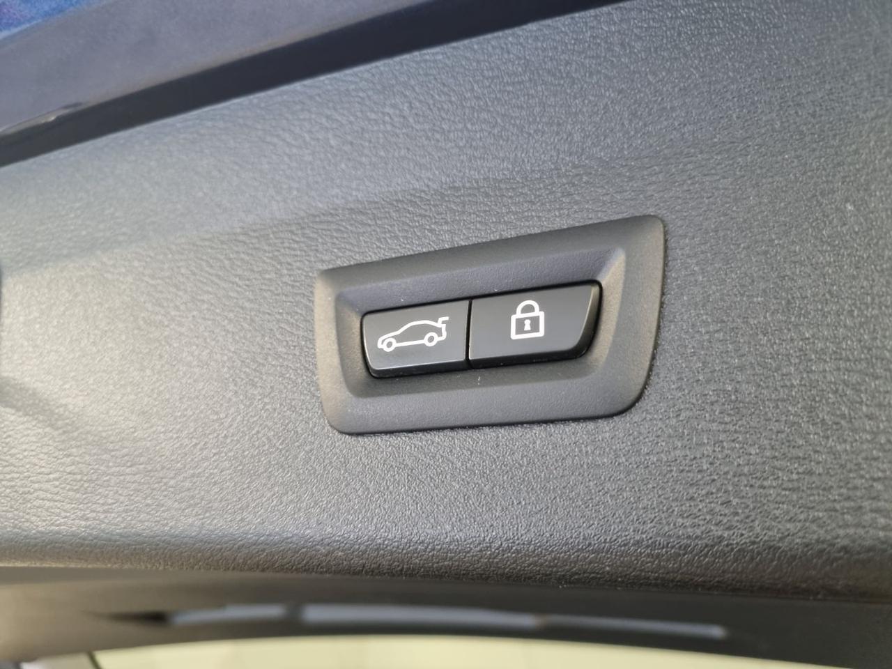BMW X1 sDrive18d xLine Plus - 16