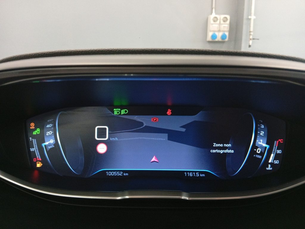 PEUGEOT 5008 5008 1.2 puretech t Active s&s 130cv 7p.ti - 11